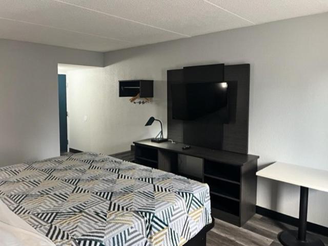 Studio 6 Suites East Syracuse Airport Екстер'єр фото