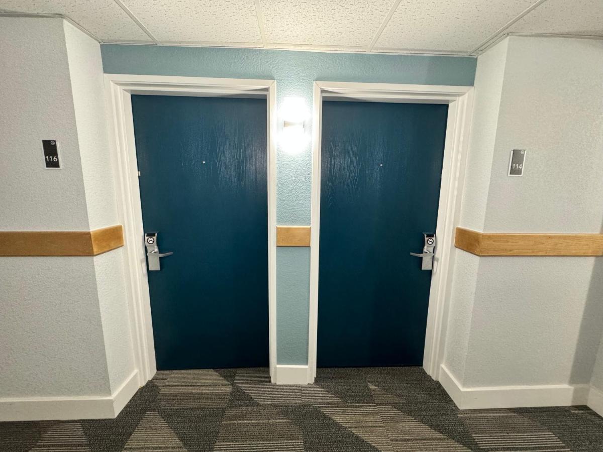 Studio 6 Suites East Syracuse Airport Екстер'єр фото
