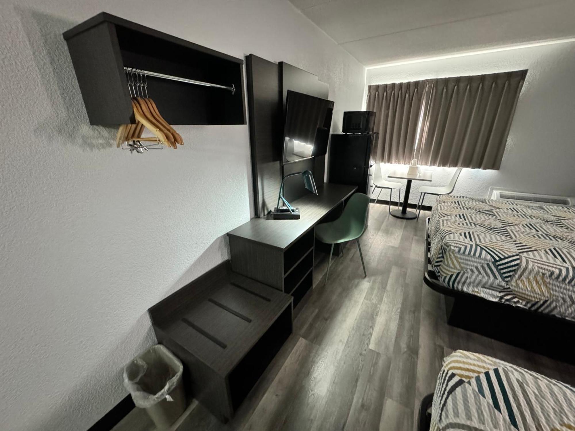 Studio 6 Suites East Syracuse Airport Екстер'єр фото